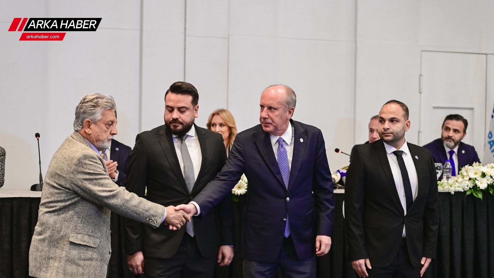İMAMOĞLU’NDAN ERDOĞAN’A: “MİLLETİN AKLIYLA ALAY ETMEK DEMEKTİR. ÇOK AYIP, ÇOK YAZIK" (1)